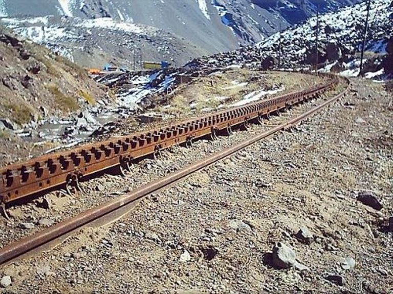 A 111 años de un túnel que unió Argentina y Chile por tren