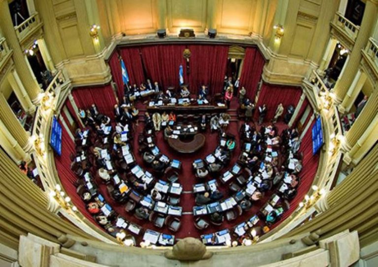 El Senado convirtió en leyes a la reforma del impuesto a las Ganancias y los cambios de escalas del Monotributo