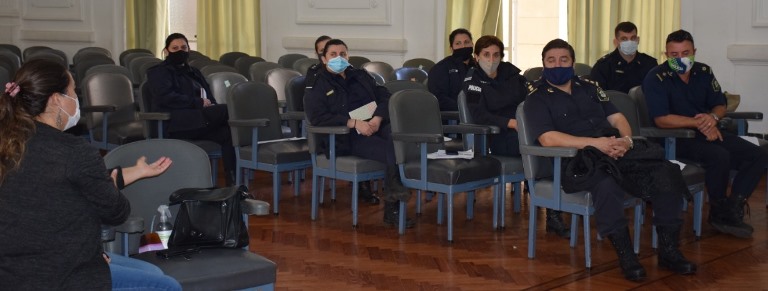 Continúan las Capacitaciones de Genero en el distrito nuevejuliense