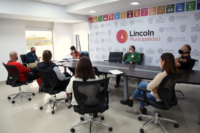 El Comité de Crisis de Lincoln se volvió a reunir para tratar la situación Covid-19 en el Distrito