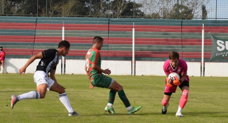 Agropecuario empató con Estudiantes de Caseros