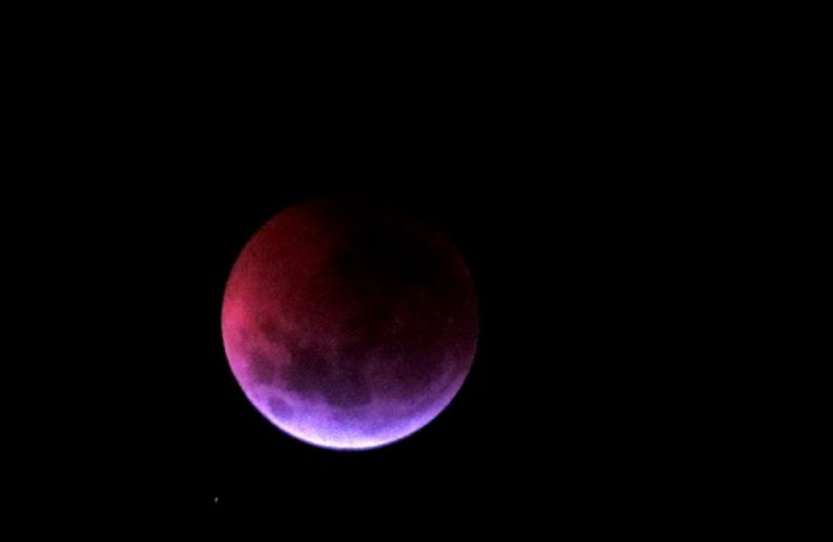 Habrá un eclipse lunar total