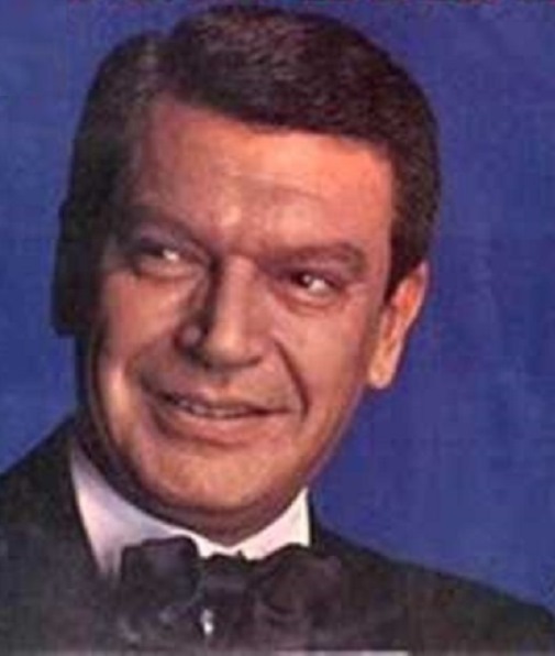 A 17 años de la muerte de un pianista y músico que acompañó a los nuevejulienses en varias oportunidades