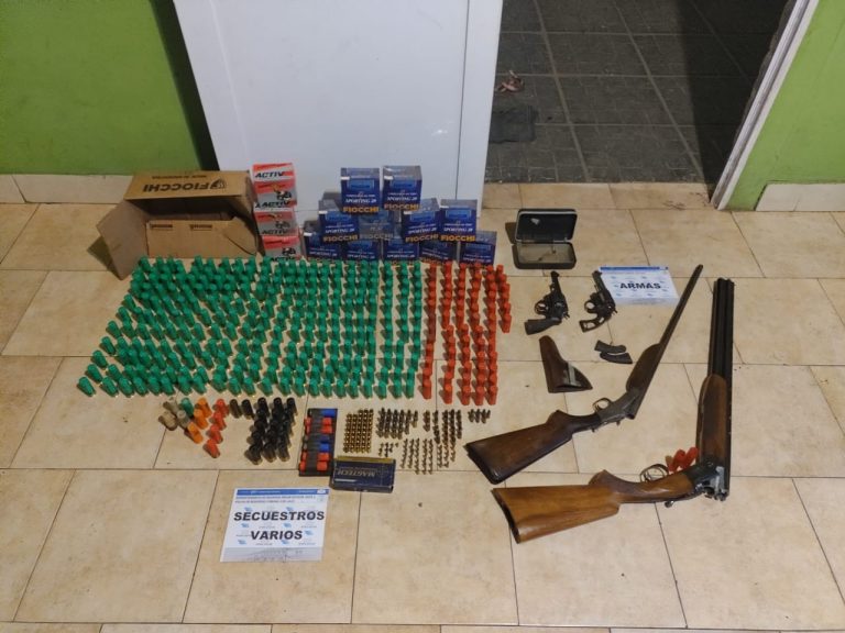 Se encontraron armas de distintos calibres en un procedimiento por violencia de género