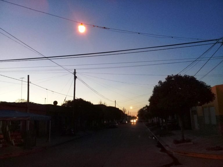 Piden luces led y cloacas para el Barrio Diamantina