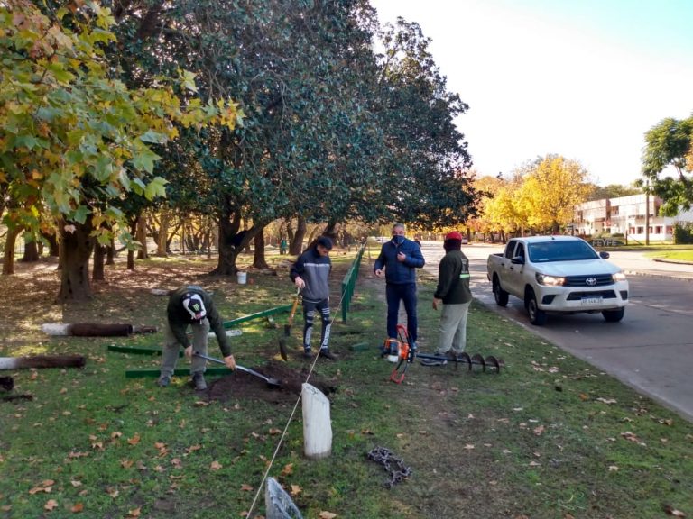 Sigue la obra del cerco del parque Gral. San Martín de Nueve de Julio