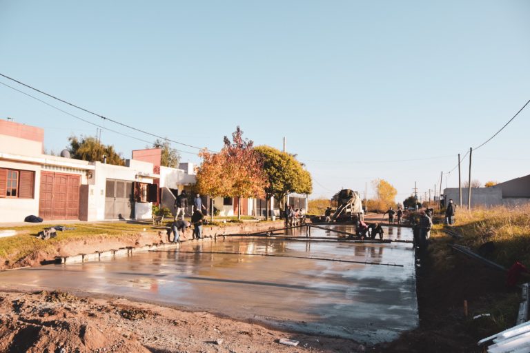Otra calle nuevejuliense está pavimentada