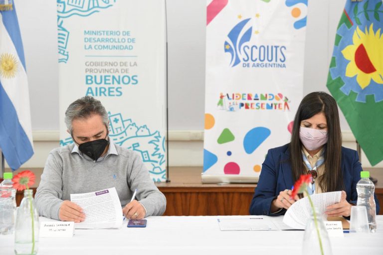 Convenio de cooperación entre Desarrollo de la Comunidad y la Asociación Scouts Argentina