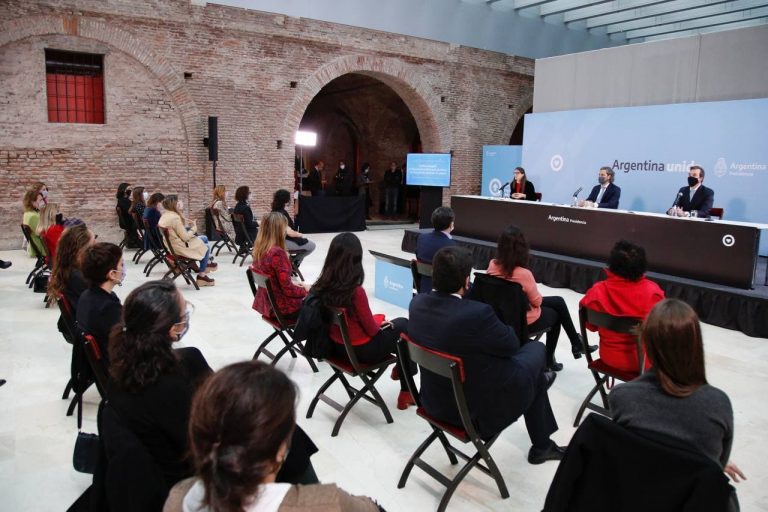El gobierno lanzó una política integral de acceso a la justicia para personas en situación de violencia de género