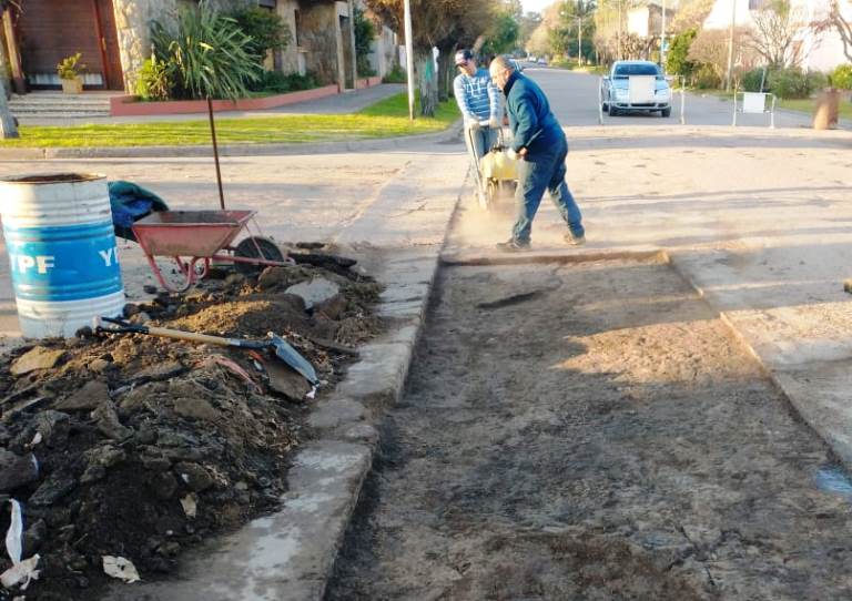 Se reparan calles de Facundo Quiroga