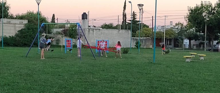 Dañan un paseo público hecho con amor y recibido con alegría por los vecinos