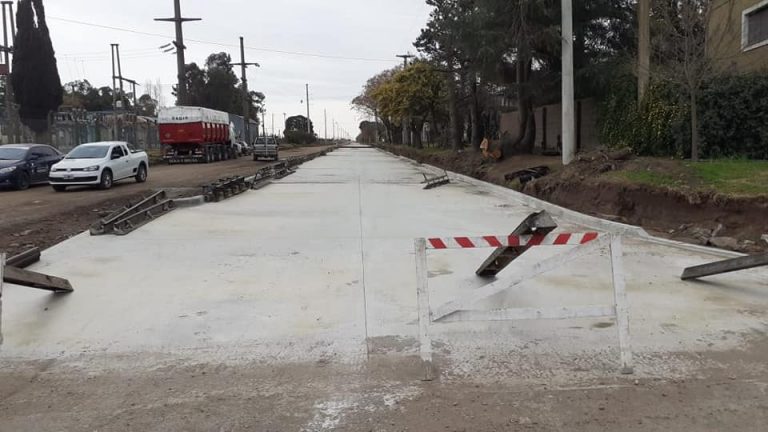 Avanza la pavimentación de la avenida Pastor Ibáñez de Pehuajó