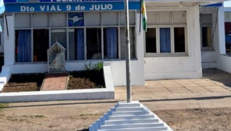 Línea alternativa de comunicación con Policia Vial