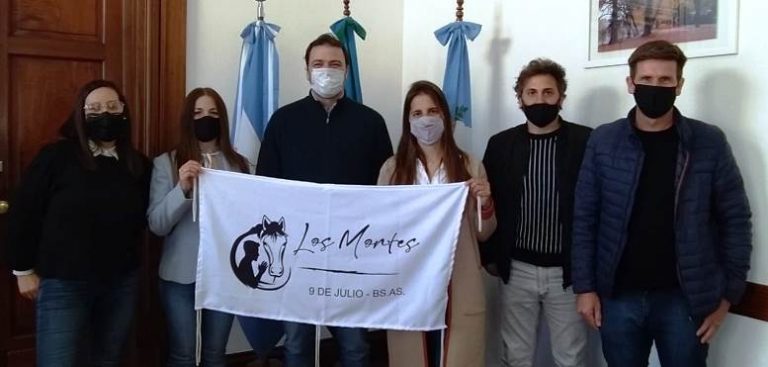 El intendente recibió a integrantes de “Los Montes Club de Pato”