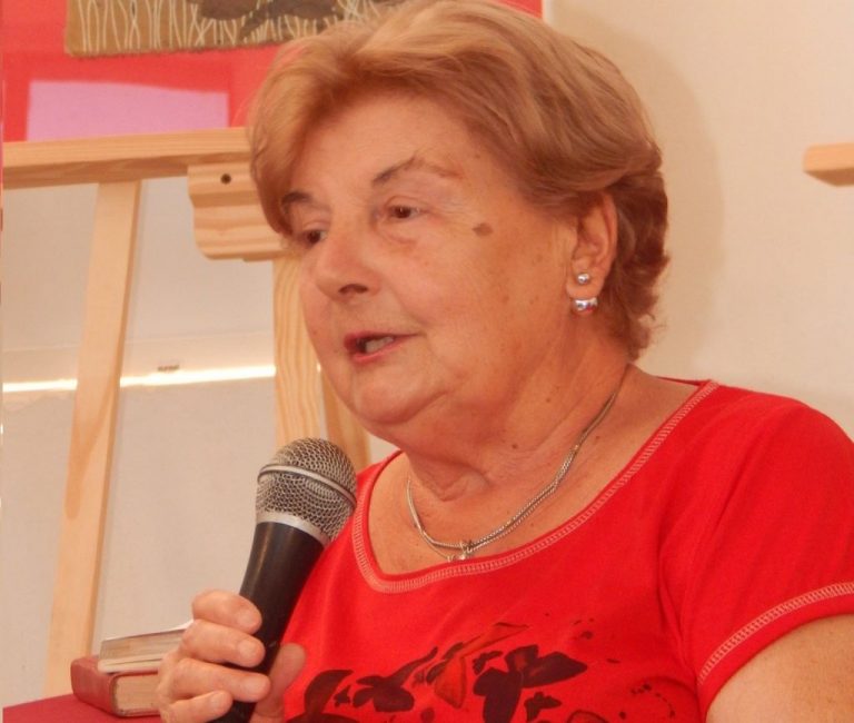 En el día del Escritor nuevejuliense será homenajeada Rosa Bustamante