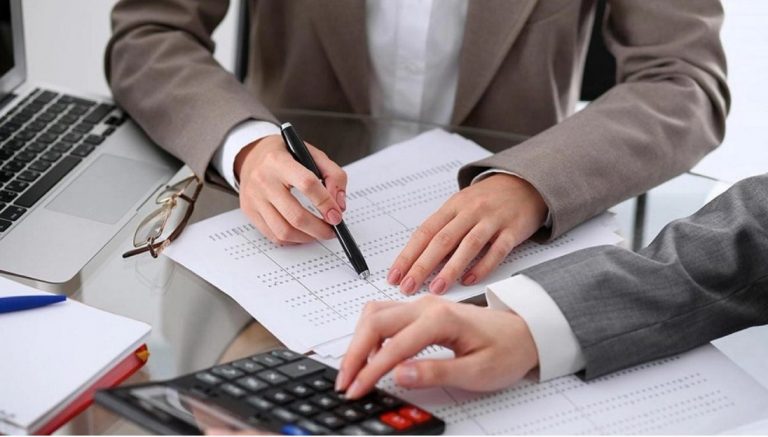 La Federación de Entidades de Combustibles alerta sobre tasas municipales al sector