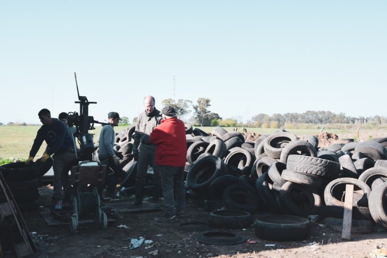 Con creatividad se da nueva vida a los neumáticos en desuso