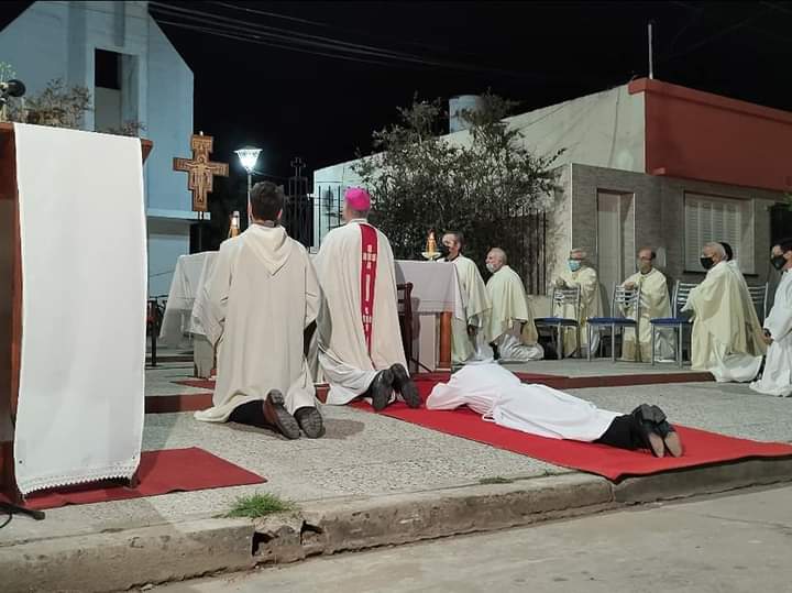 La diócesis santo Domingo de Guzmán cuenta con un nuevo diácono