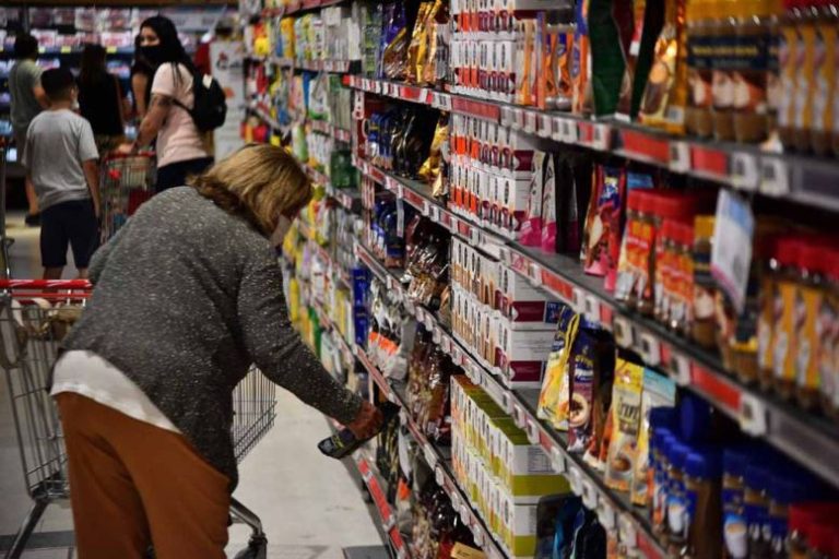 Los precios de 1247 productos de consumo masivo no aumentarán por 90 días