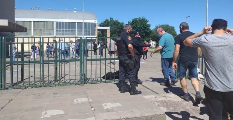 Pasado el mediodía había votado más del 30% de los empadronados