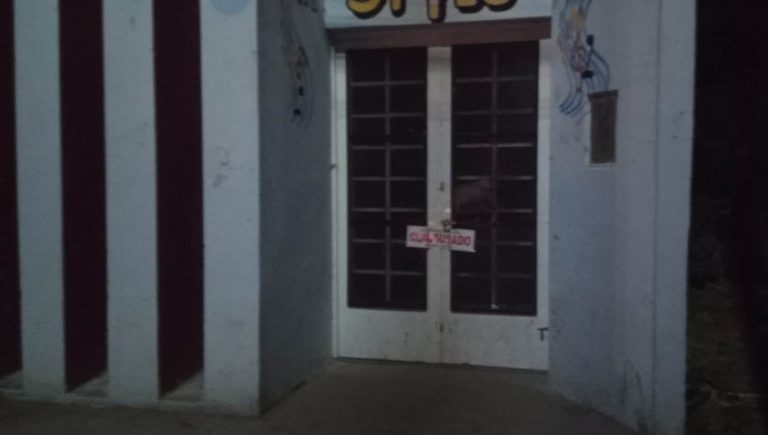 Cierran bares en operativo policial dispuesto por la comuna nuevejuliense