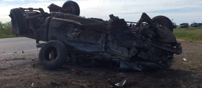 En accidente vial en Ruta 65 dos conductores fueron hospitalizados y uno en grave estado
