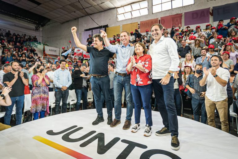 Santilli y Manes: “Venimos para cambiar la historia”