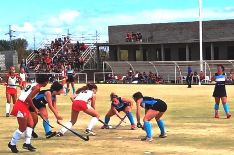 El fin de semana se juegan los Play Offs de Hockey en Junín