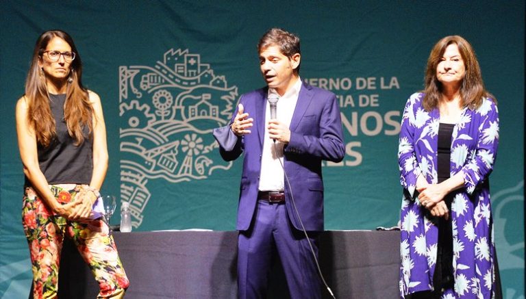 Axel Kicillof anunció el programa Desendeudadas para las mujeres bonaerenses