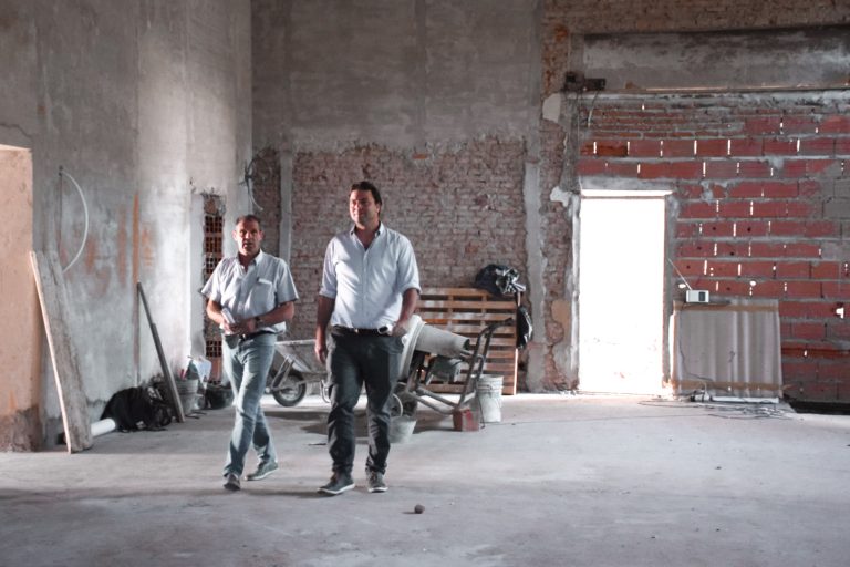 Mariano Barroso recorrió la obra del ‘Polo Educativo’