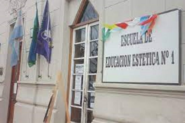 La Escuela de Educación Estética N° 1 abre la inscripción para el ciclo 2022