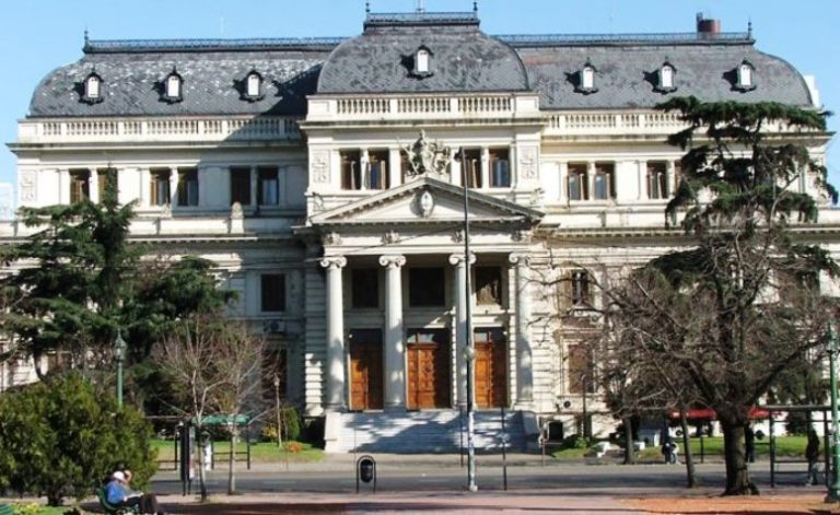 Legislatura bonaerense: el peronismo recuperó el quorum propio en el Senado y se acerca en Diputados