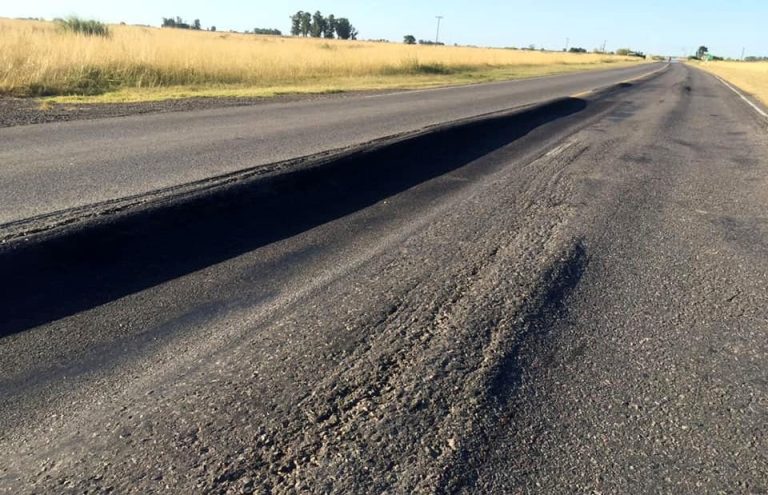 Piden que se demarque, repare y señalice la Ruta provincial 50 entre Carlos Casares-Lincoln