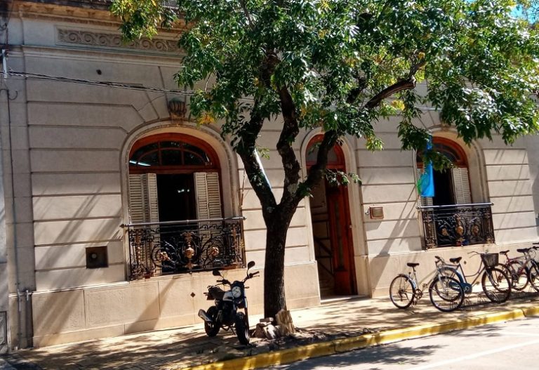 Asumen en el edificio Bernardino Rivadavia los nuevos Consejeros Escolares