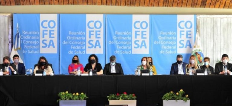 Ministros de Salud y Educación de todo el país definen protocolo de vuelta a clases