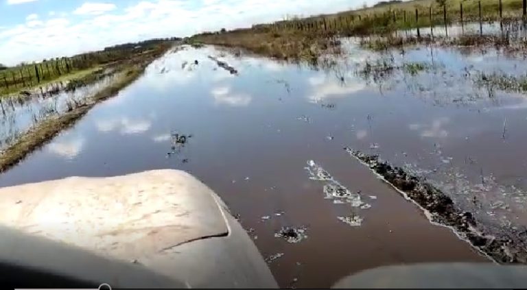 Piden a Mariano Barroso que repare el camino que une Corbett con Ordoqui