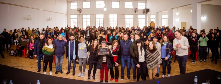 Comenzó la primera competencia de fútbol femenino por la Copa Igualdad