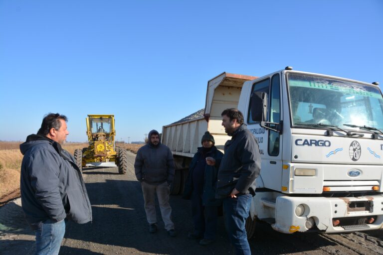 Mariano Barroso recorrió la obra del camino a Carlos María Naón
