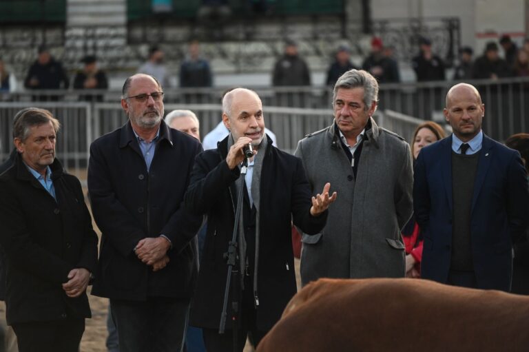 Rodríguez Larreta en La Rural: “quien siembra, siembra con un impuesto y cosecha con otro, es imposible así”