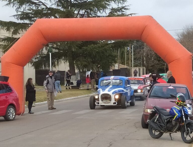 ‘TC Histórico’ y ‘Peña de los Pueblos’ en Alberti, un fin de semana a pura emoción