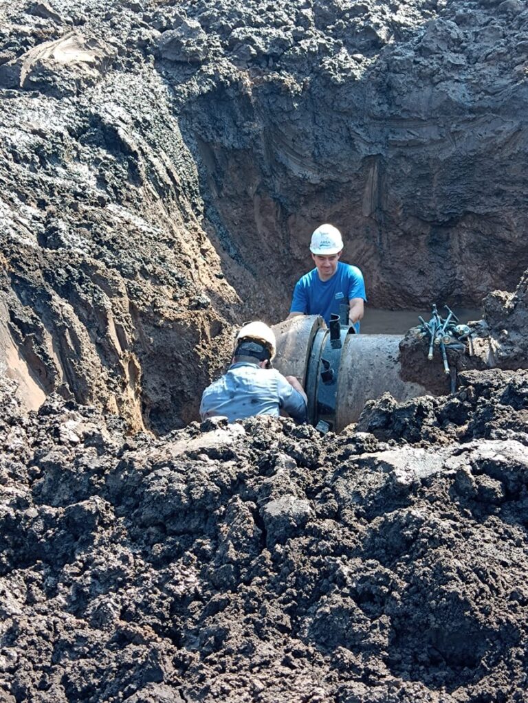 Se sigue trabajando en la reparación del acueducto Nueve de Julio – Carlos Casares – Pehuajó