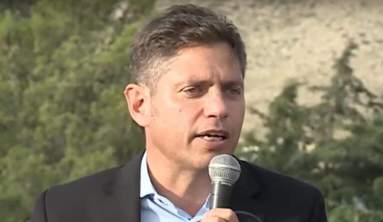 Axel Kicillof anunció una mega inversión para el puerto de Bahía Blanca