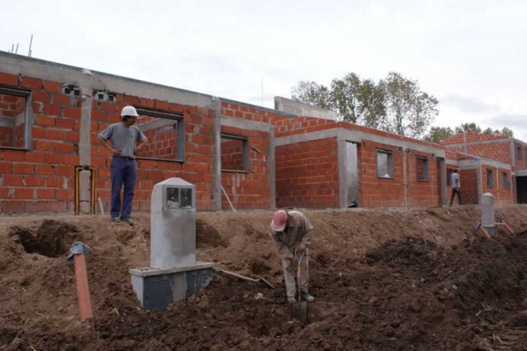 Para paliar el déficit habitacional se propone crear un Subsidio Temporario de Alquiler de Vivienda