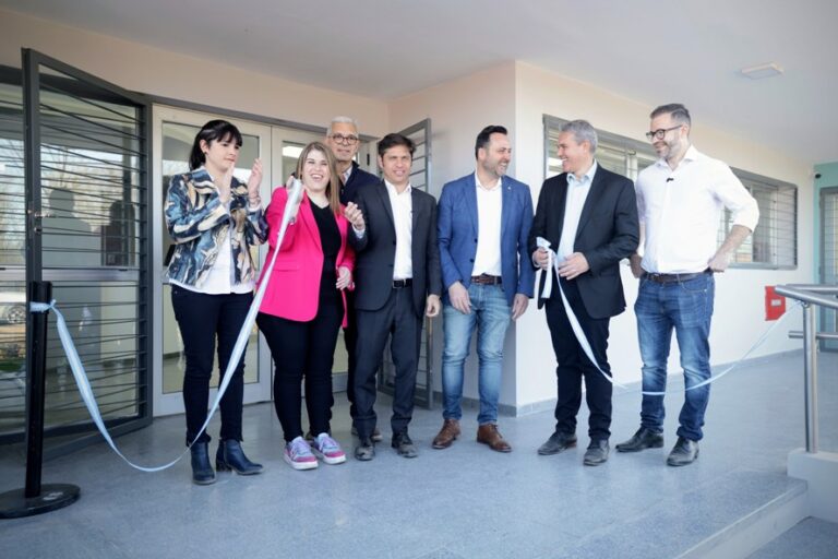 Axel Kicillof inauguró un Centro de Atención Primaria de la Salud en Chacabuco