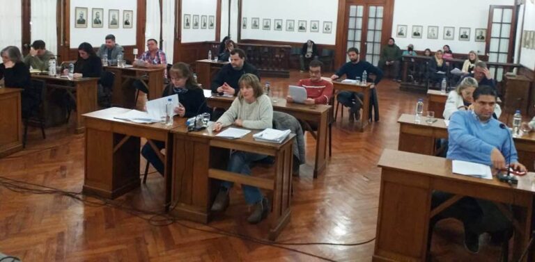 El Concejo Deliberante nuevejuliense pide se hagan las obras de la Ruta Nacional 5 para seguridad en la circulación