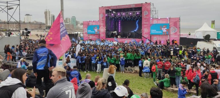 Con show más de 40 mil jóvenes participan de la inauguración de los Juegos Bonaerenses 2023 en Mar del Plata