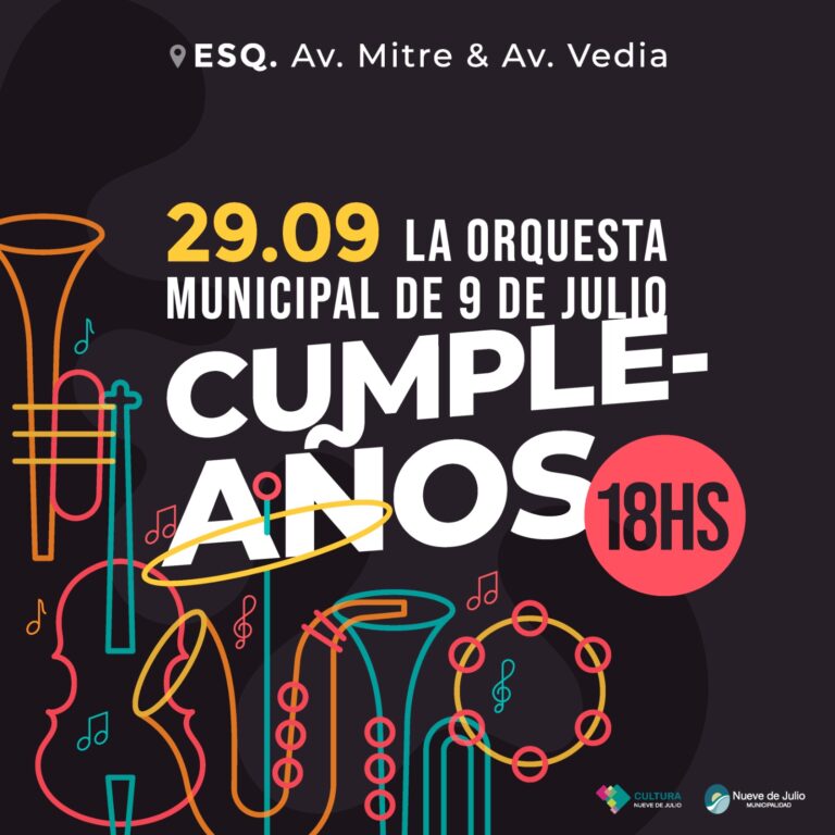 Celebración con música al aire libre en el centro de Nueve de Julio
