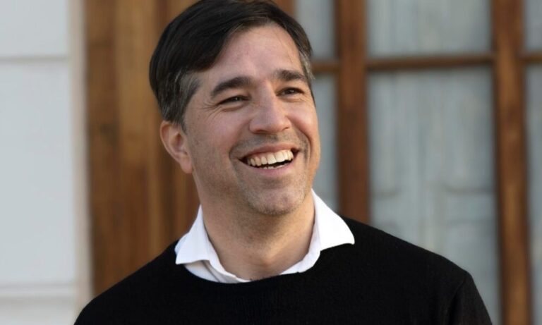 Franco Flexas: “Se necesita una fuerza renovadora dentro del partido” (JxC- UCR)