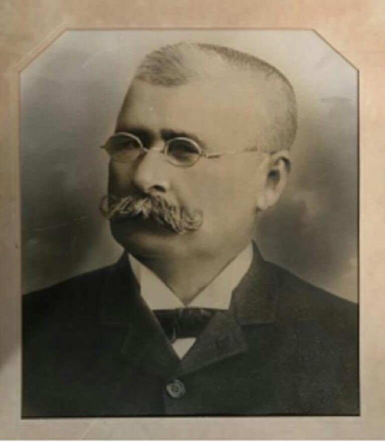 Los Toldos cumple 131 años de historia desde su fundación en 1892