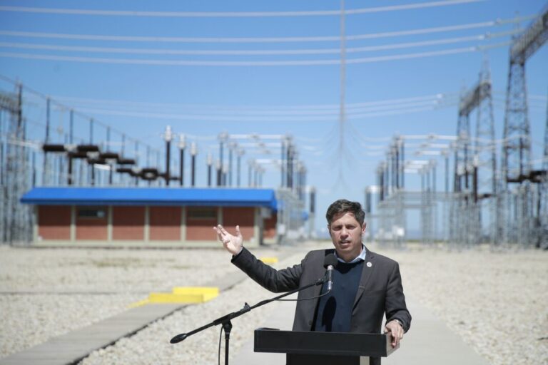 El gobernador inauguró la nueva Estación Transformadora Vivoratá
